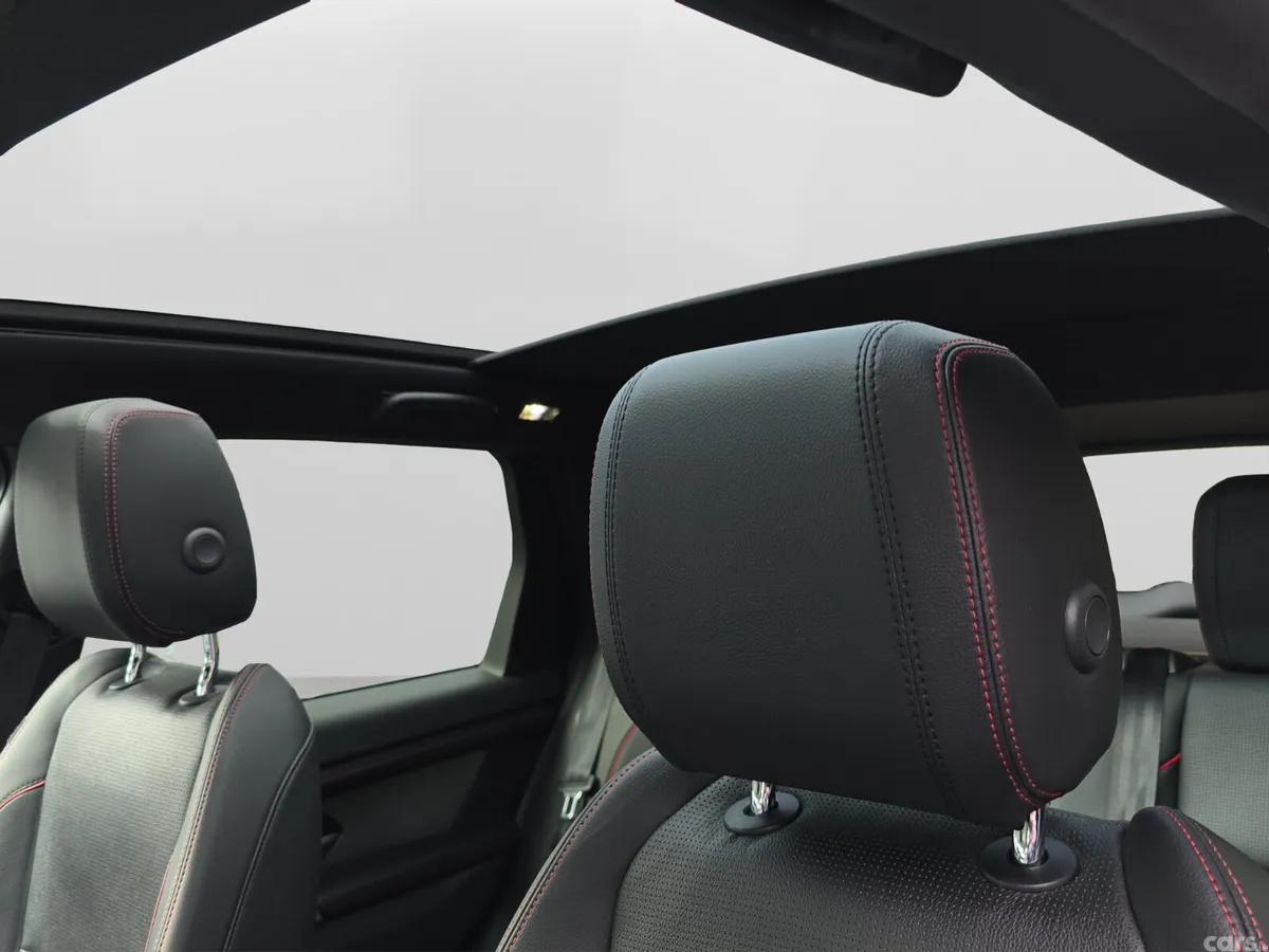 Land Rover Discovery SUV, Petrol Hybrid, 2022, Grey