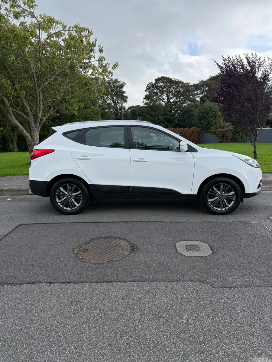 Hyundai ix35 SUV, Diesel, 2015, White