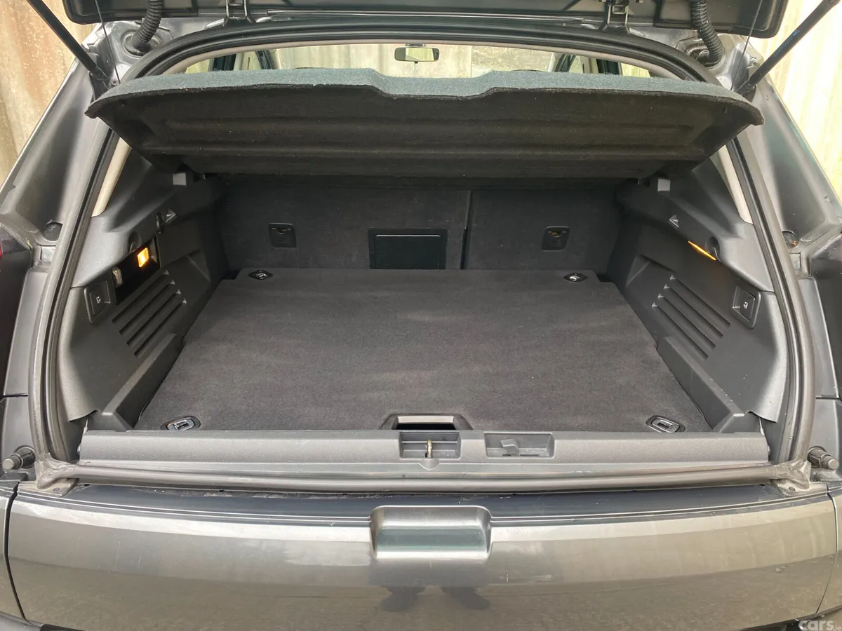 Peugeot 3008 MPV, Diesel, 2012, Grey