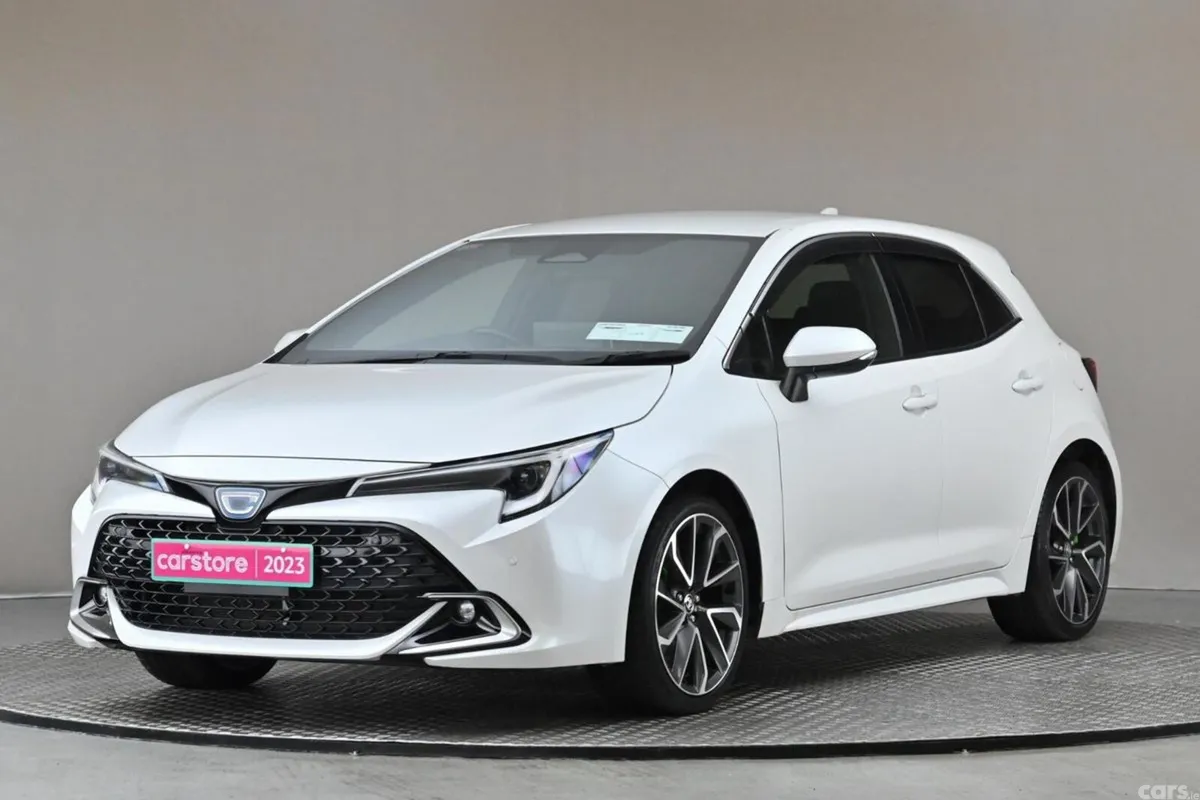 Toyota Corolla Hatchback, Petrol Hybrid, 2023, White