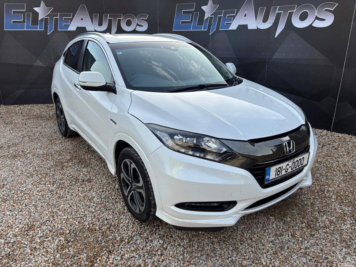 Honda Vezel Hatchback, Petrol Hybrid, 2018, White