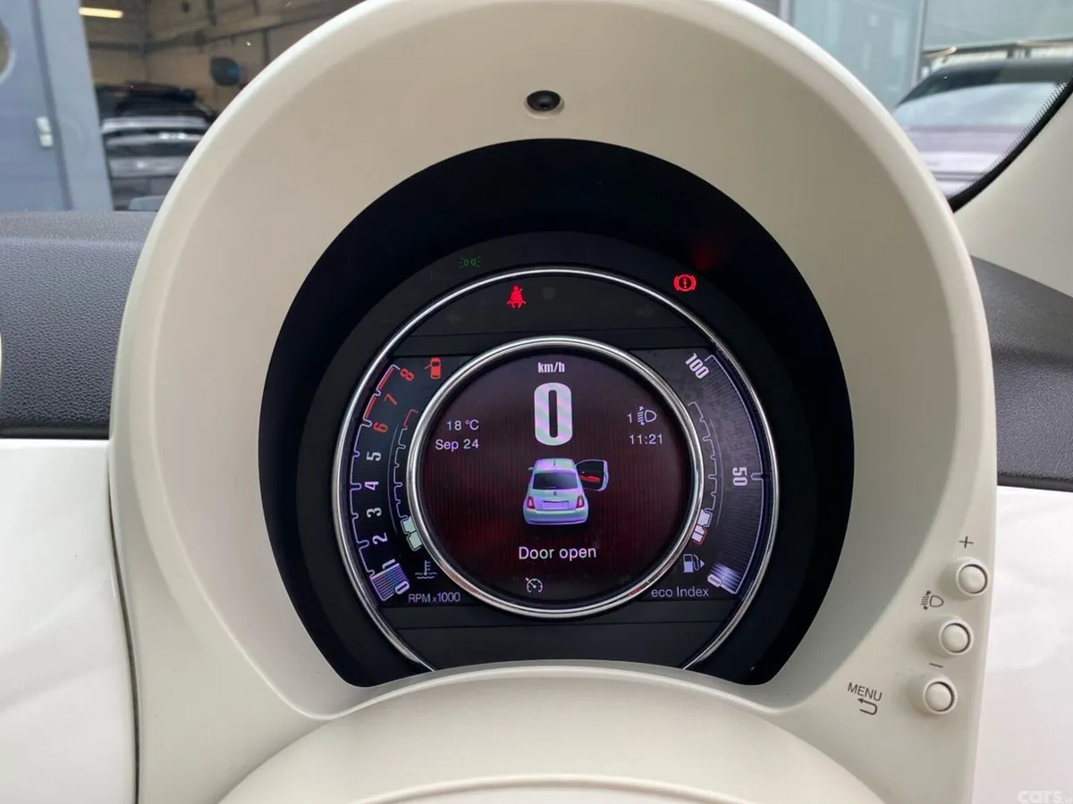 Fiat 500 Hatchback, Petrol, 2021, White