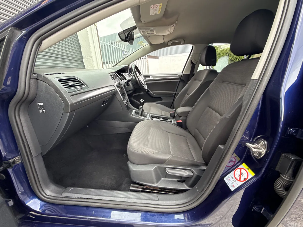 Volkswagen Golf Hatchback, Diesel, 2017, Blue