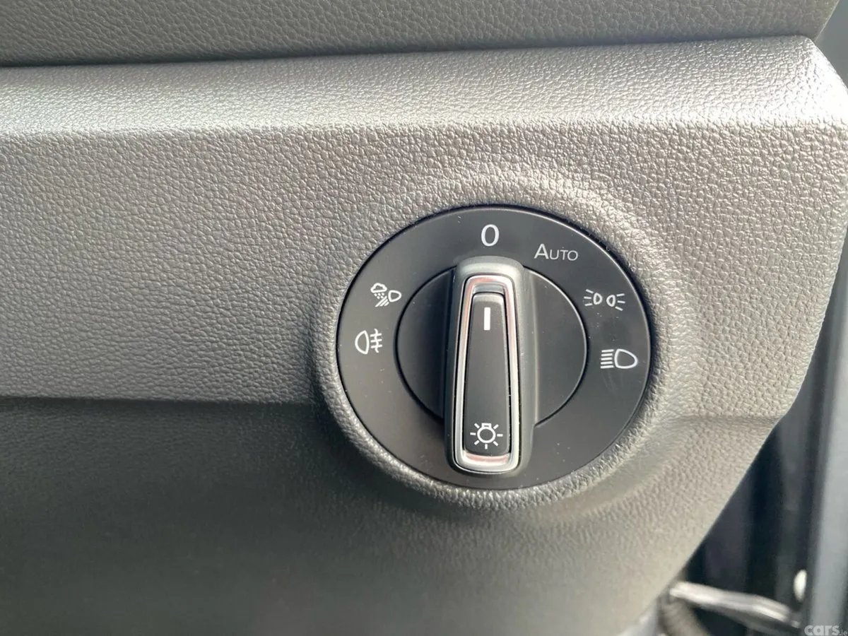 Volkswagen T-Roc SUV, Petrol, 2022, Grey