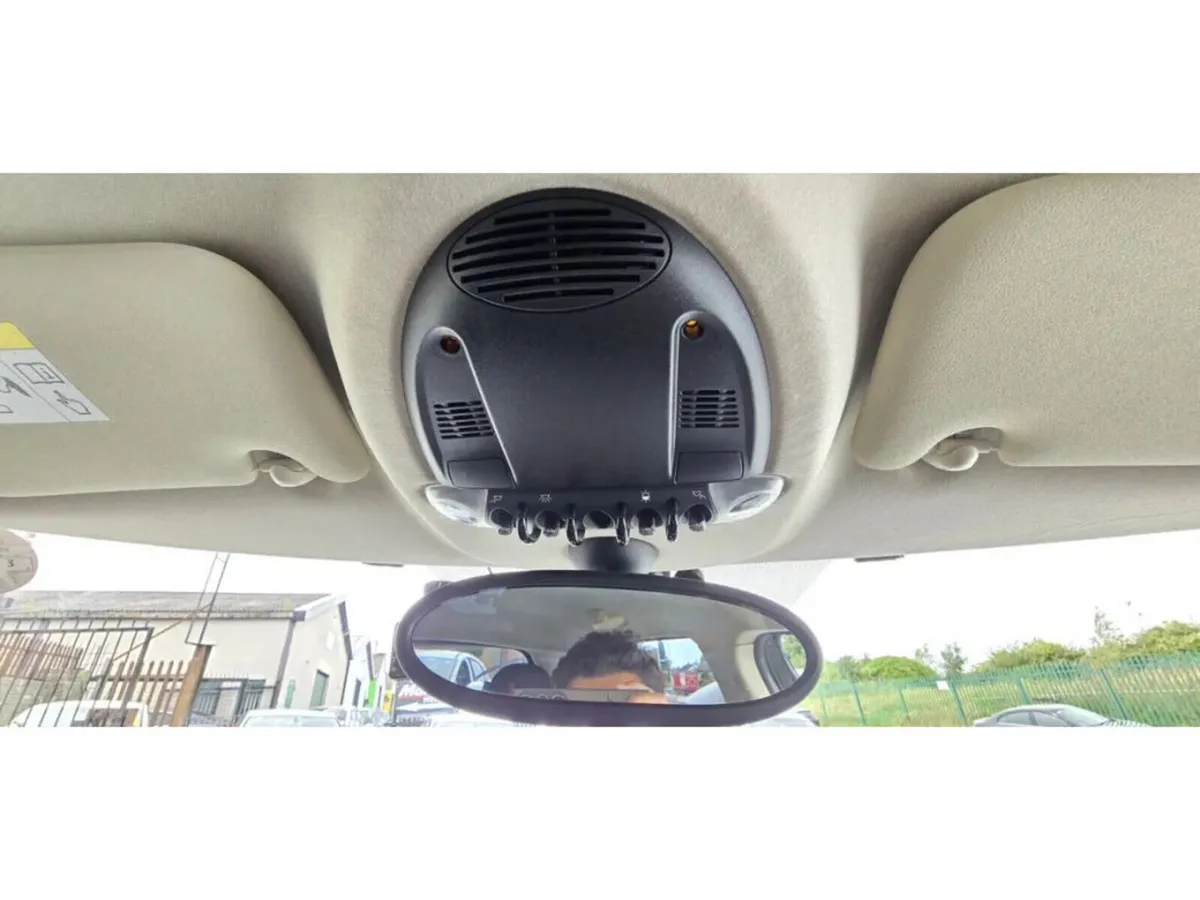 Mini Cooper Hatchback, Diesel, 2015, Black