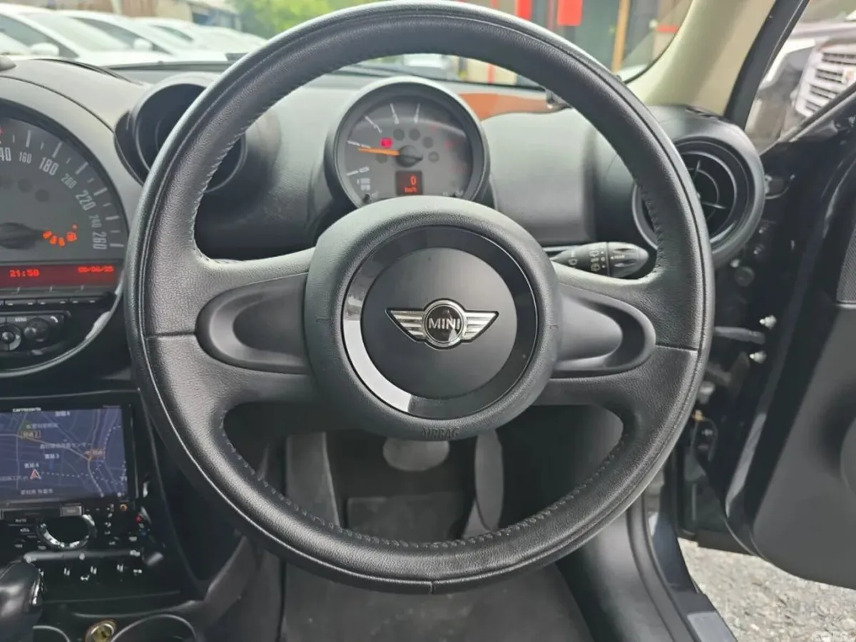 Mini Cooper Hatchback, Diesel, 2015, Black
