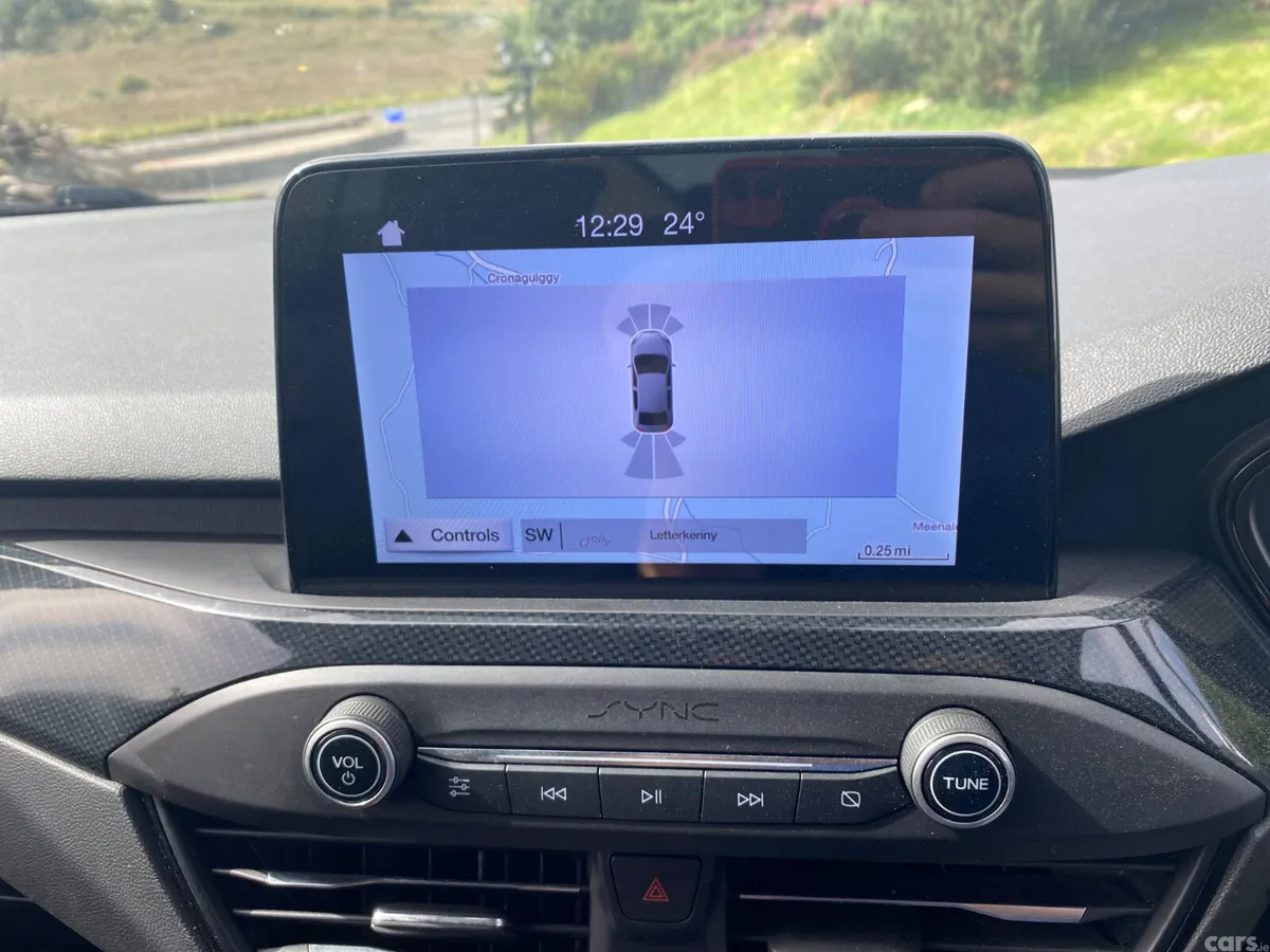 Ford Focus Hatchback, Diesel, 2019, White