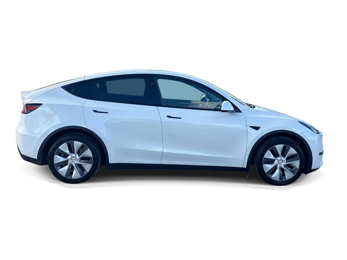 Tesla Model Y MPV, Electric, 2024, White
