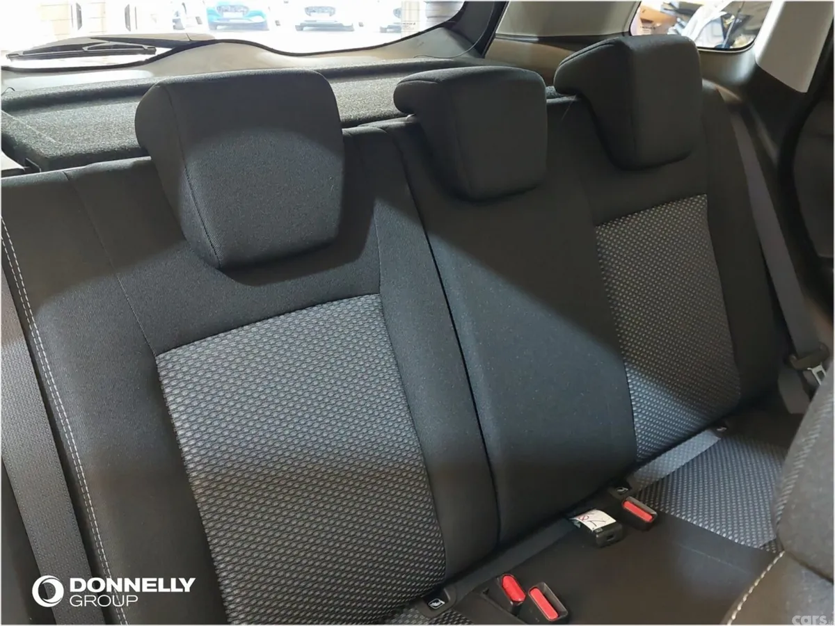 Suzuki Vitara SUV, Petrol, 2024, Grey