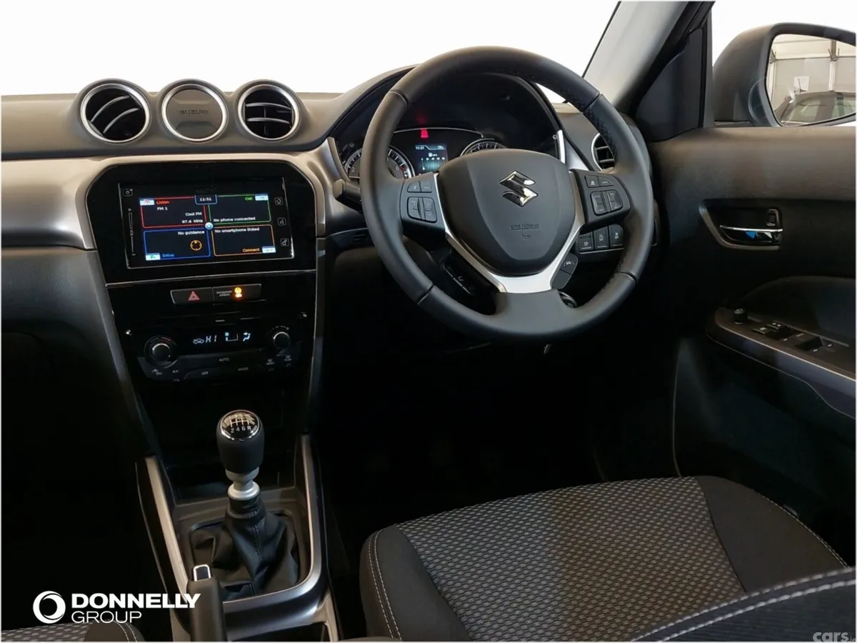 Suzuki Vitara SUV, Petrol, 2024, Grey