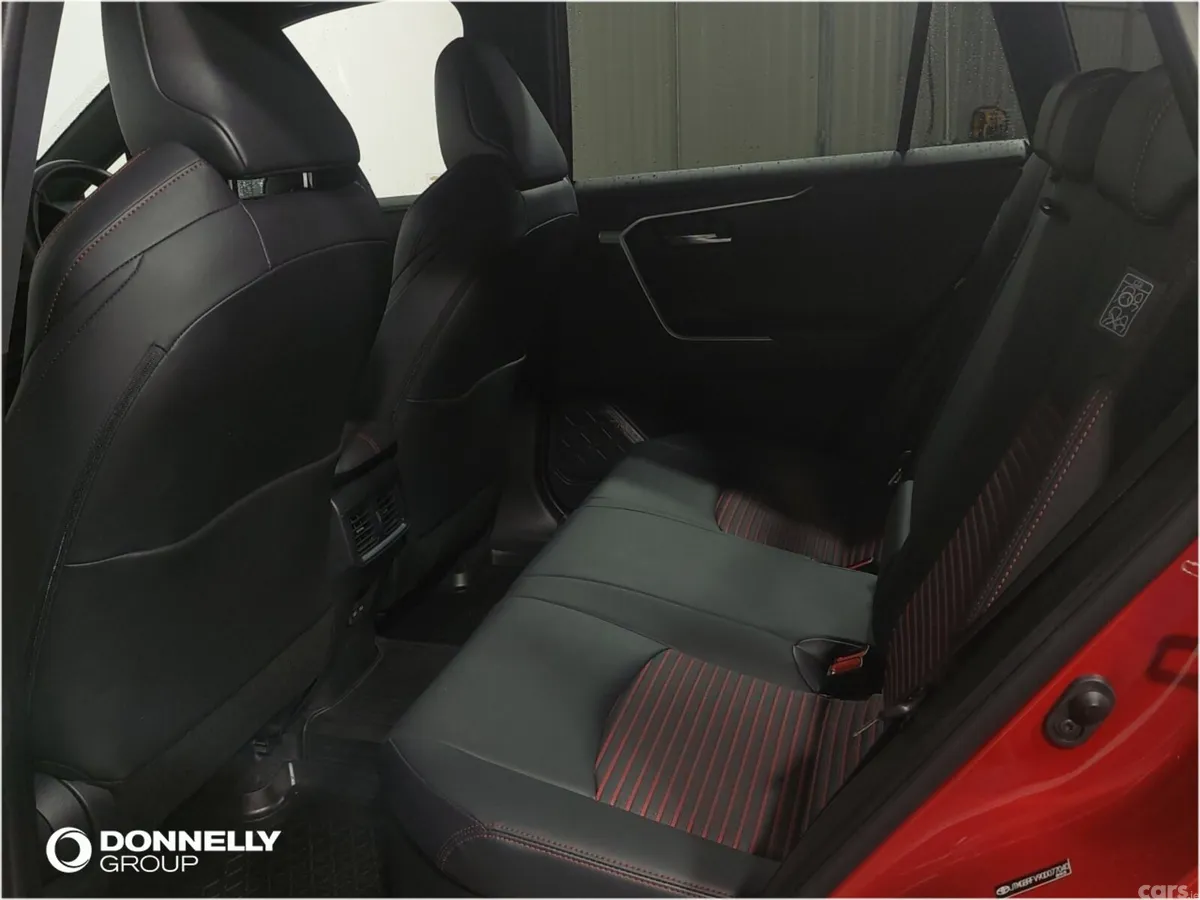 Toyota RAV4 SUV, Petrol Hybrid, 2022, Red