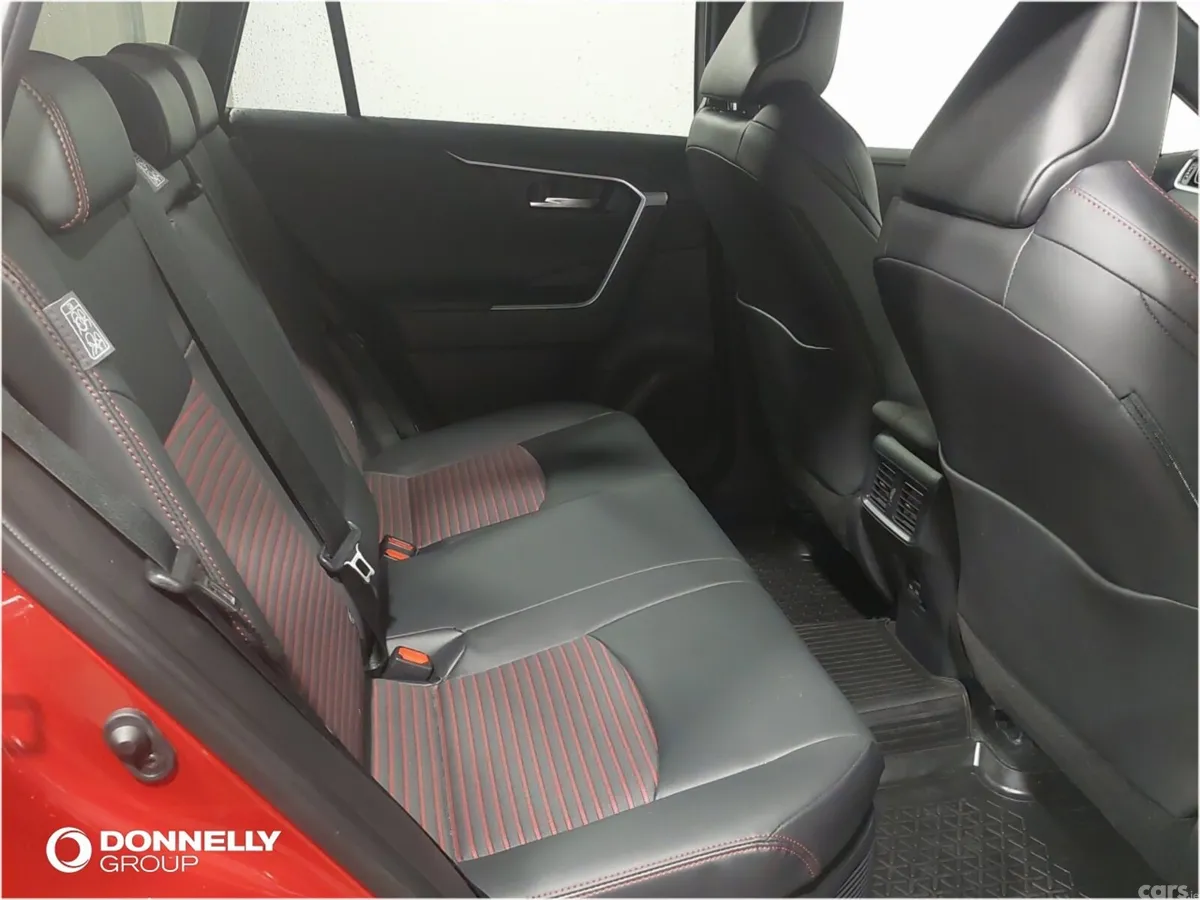Toyota RAV4 SUV, Petrol Hybrid, 2022, Red