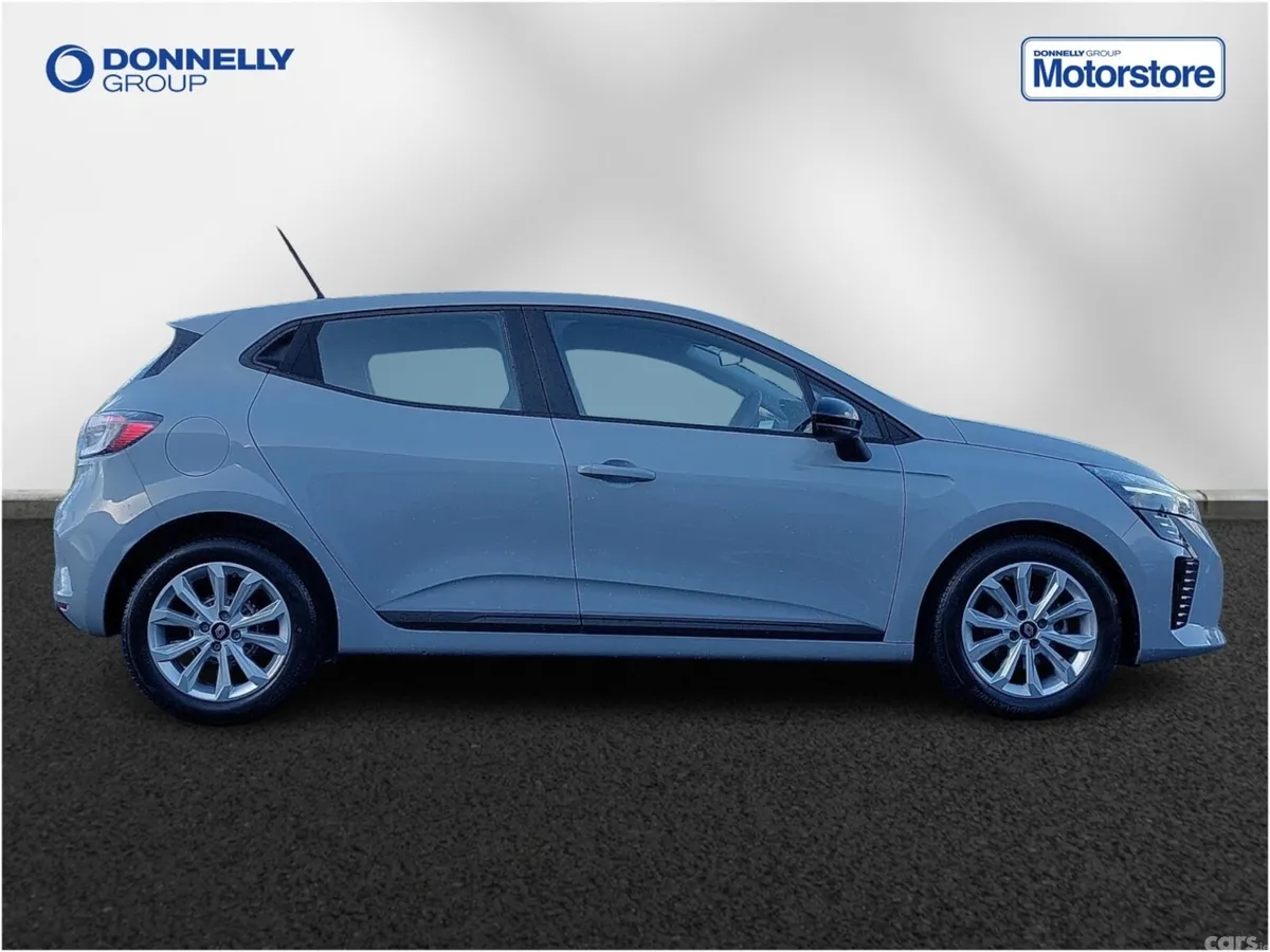 Renault Clio Hatchback, Petrol, 2024, Grey