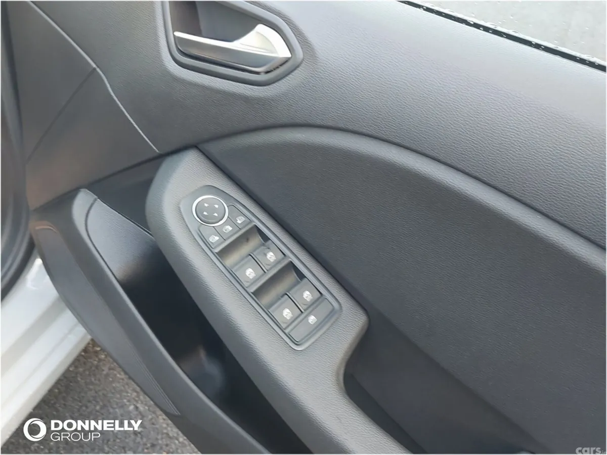 Renault Clio Hatchback, Petrol, 2024, Grey