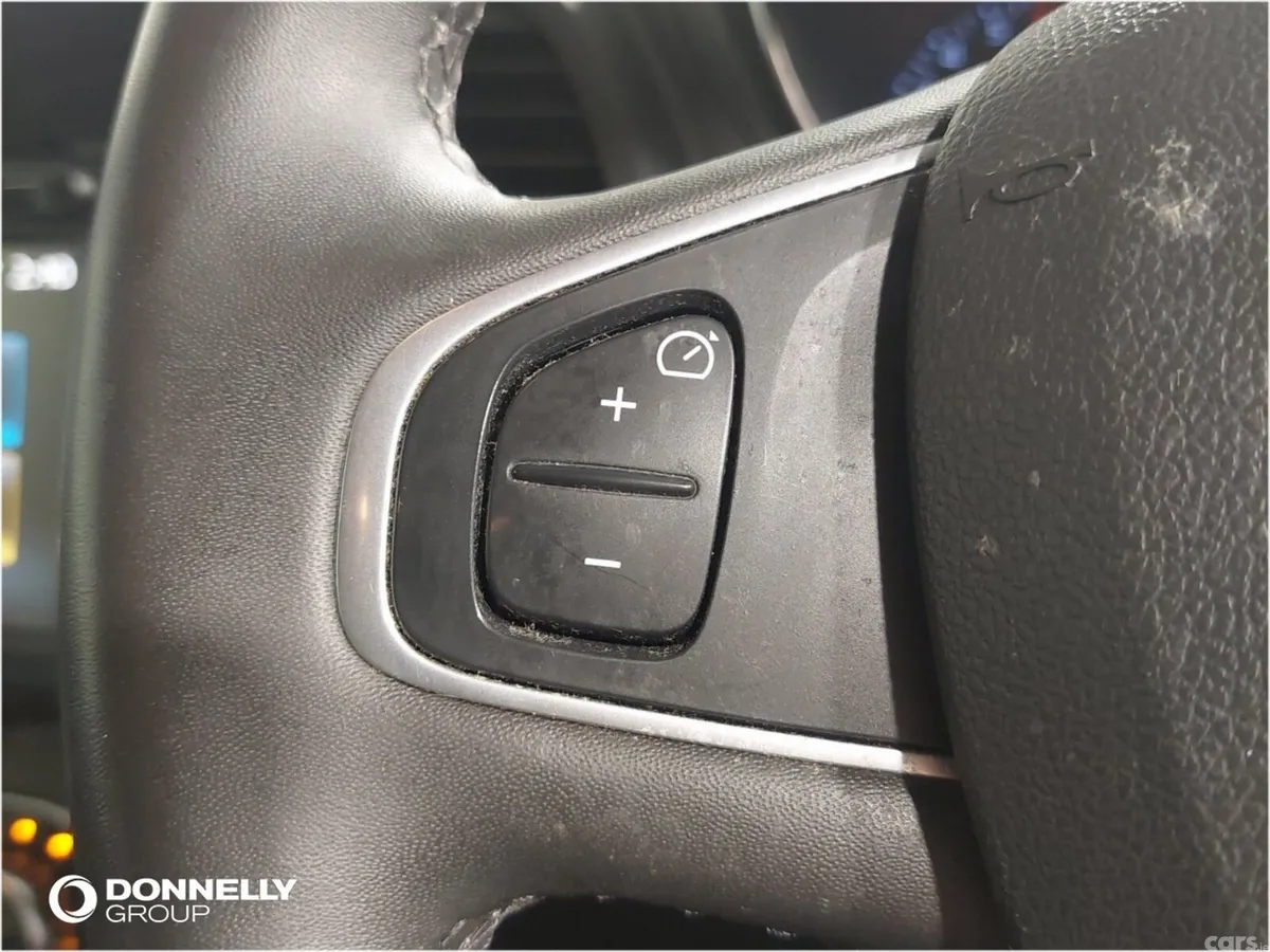 Renault Captur Hatchback, Petrol, 2020, Grey