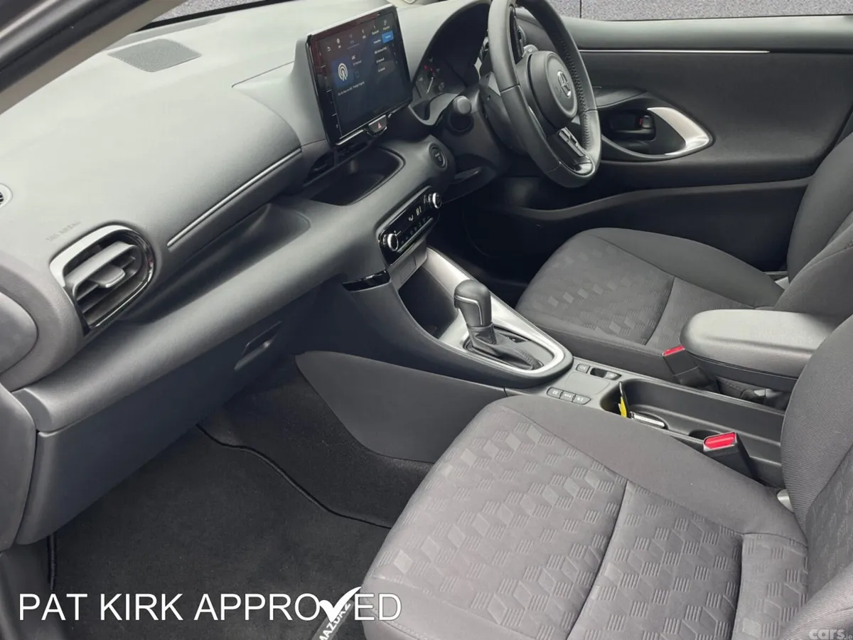 Mazda Other Hatchback, 2025, 