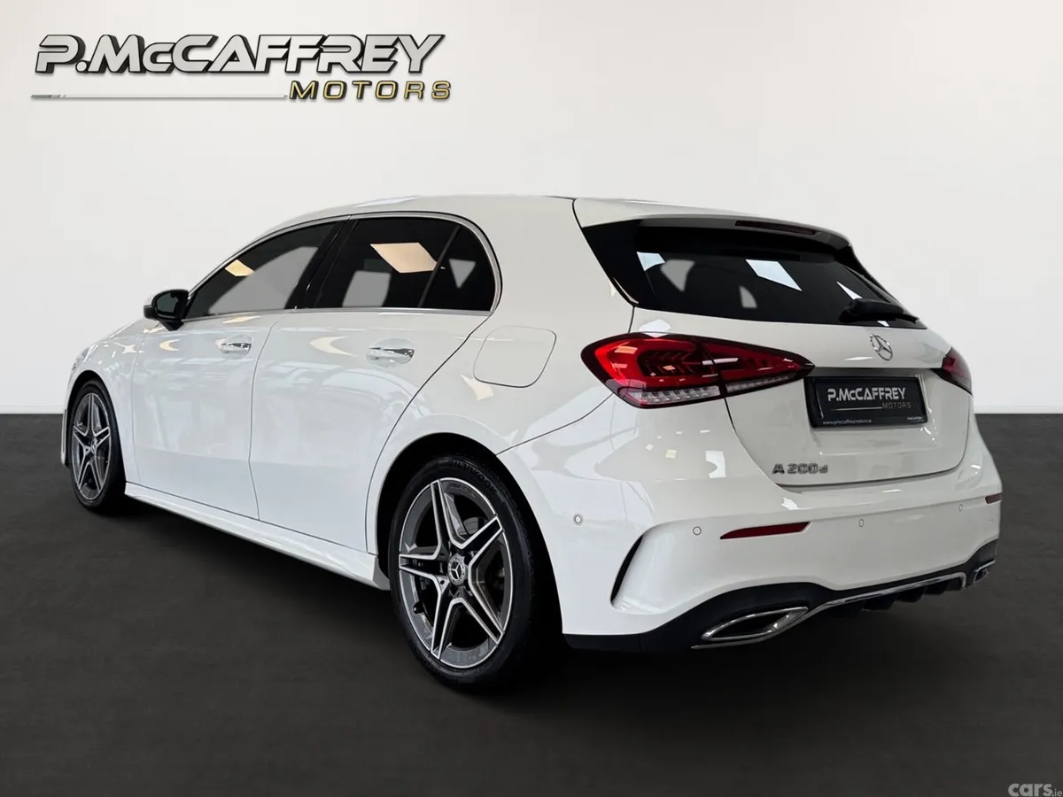 Mercedes-Benz A-Class Hatchback, Diesel, 2019, White