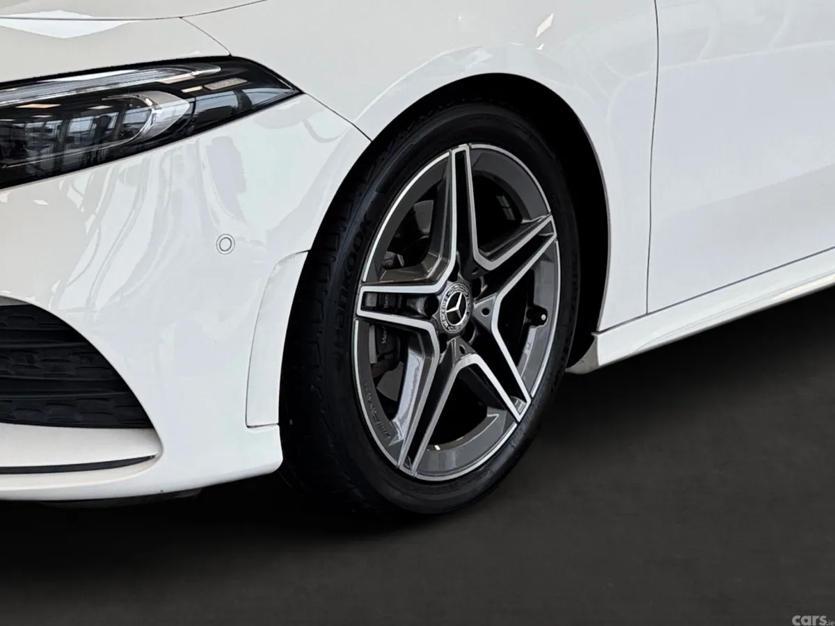 Mercedes-Benz A-Class Hatchback, Diesel, 2019, White