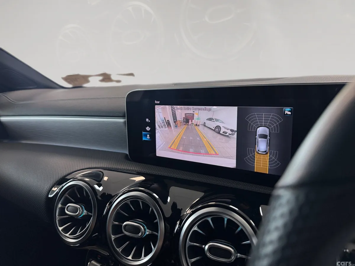Mercedes-Benz A-Class Hatchback, Diesel, 2019, White