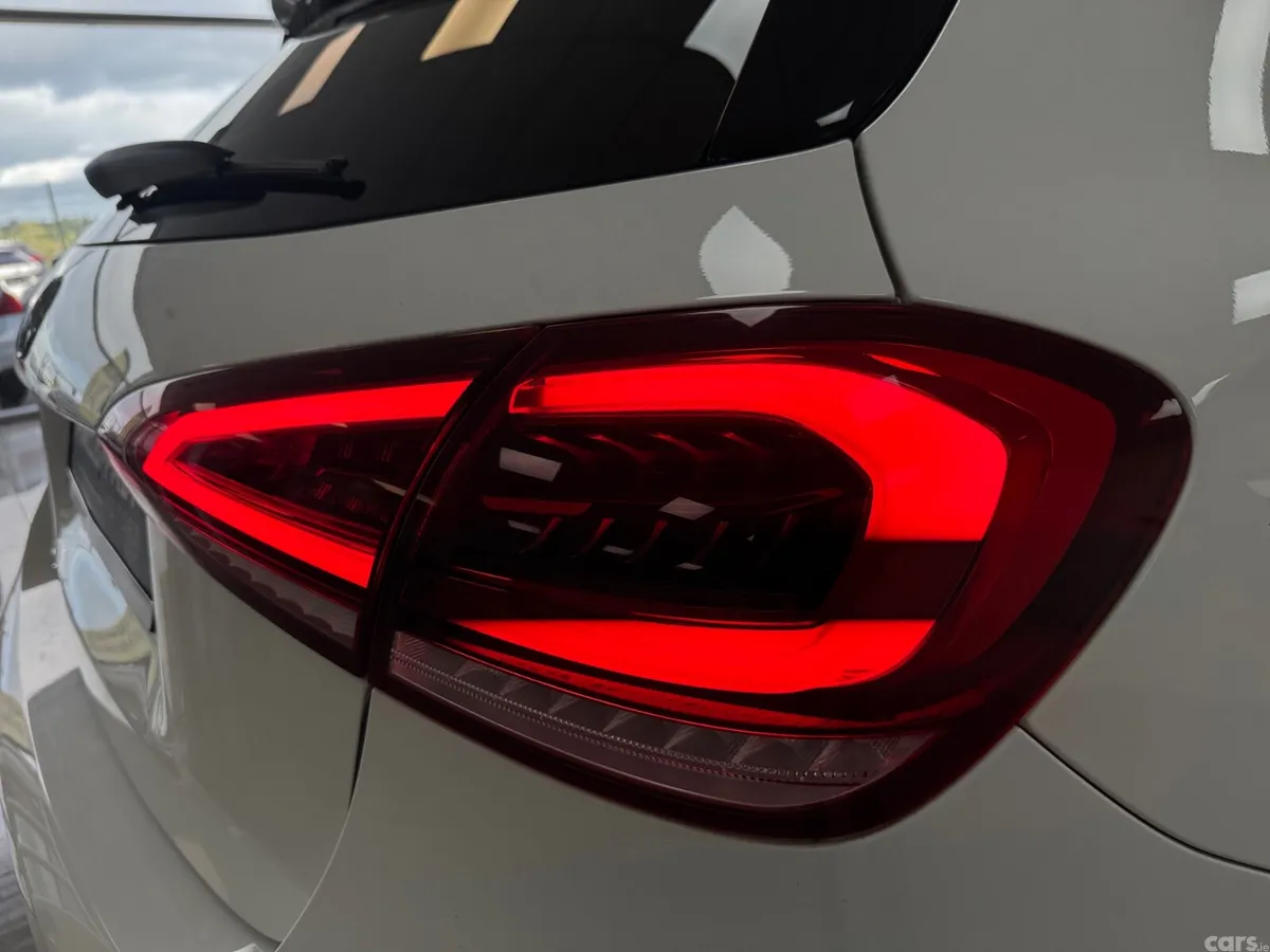 Mercedes-Benz A-Class Hatchback, Diesel, 2019, White