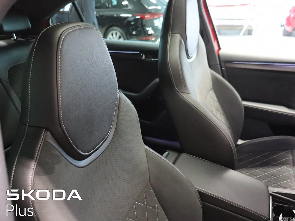 Skoda Superb Saloon, Diesel, 2024, Red