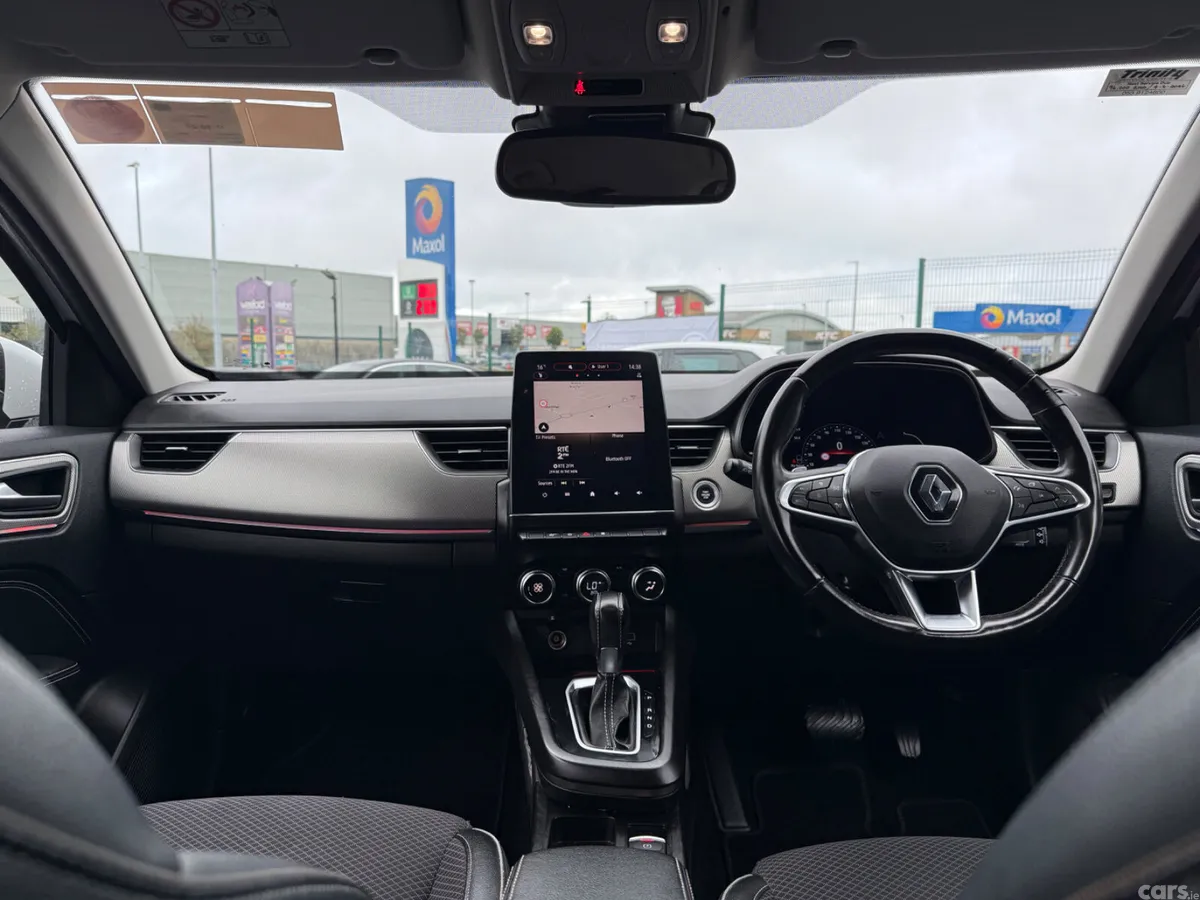 Renault Arkana Hatchback, Petrol, 2021, White