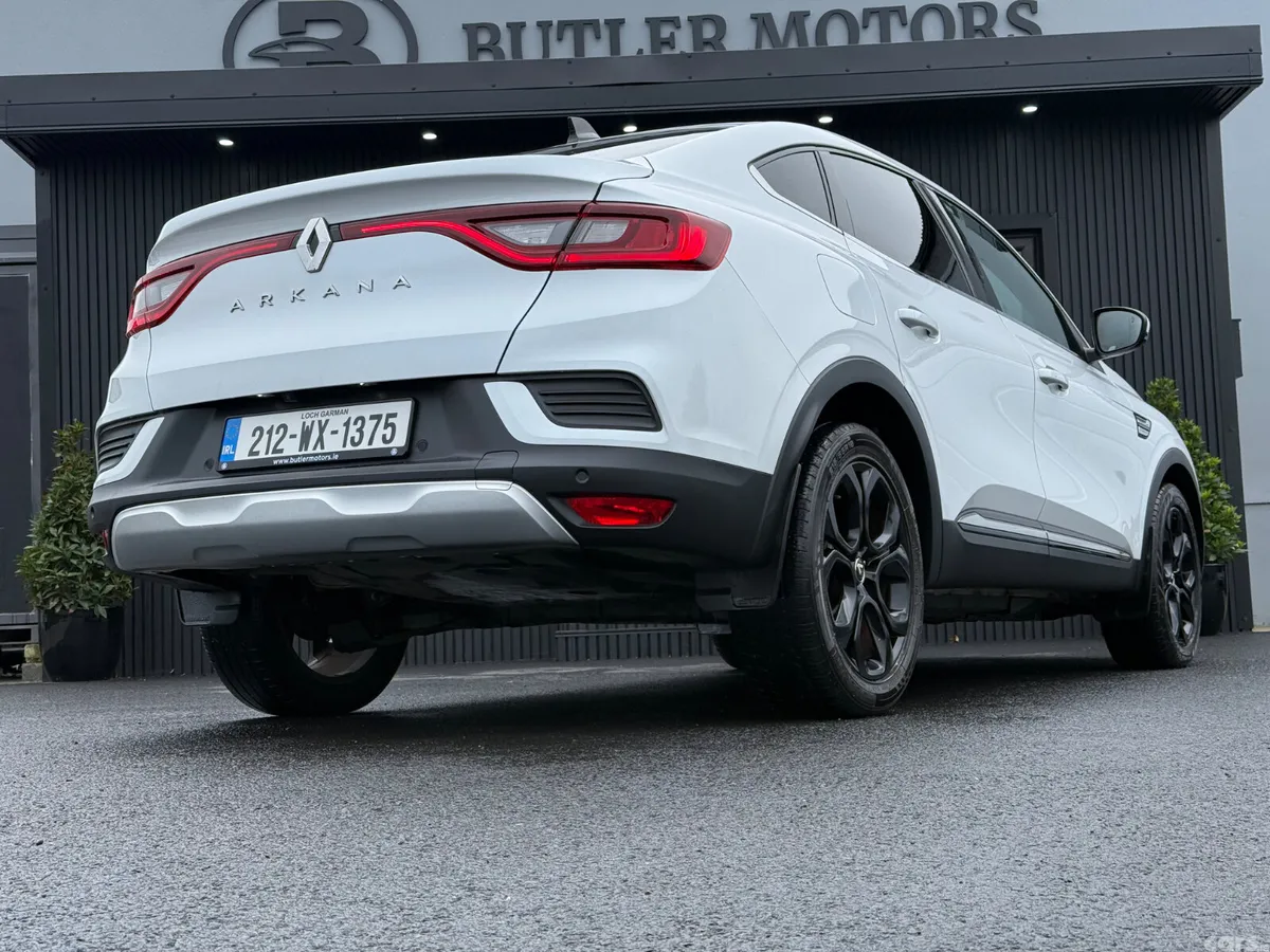 Renault Arkana Hatchback, Petrol, 2021, White