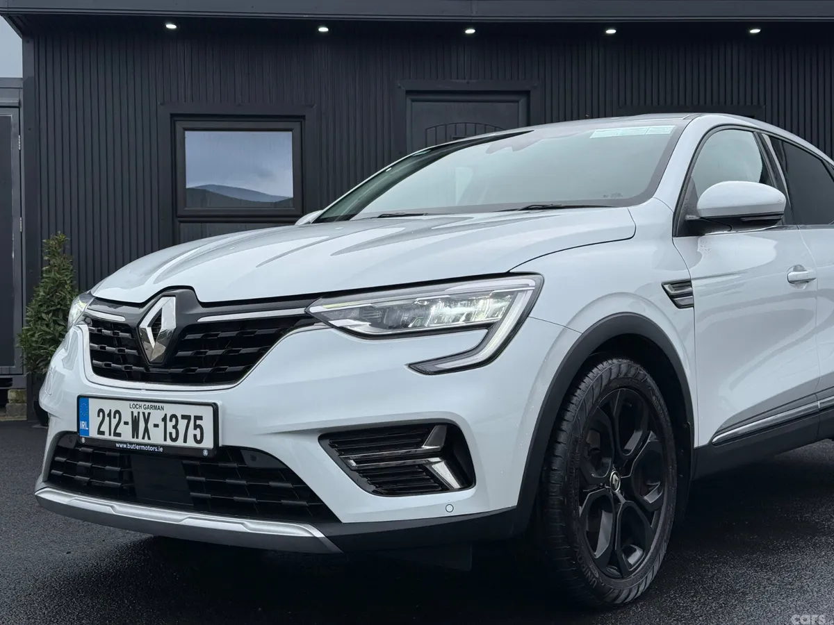 Renault Arkana Hatchback, Petrol, 2021, White