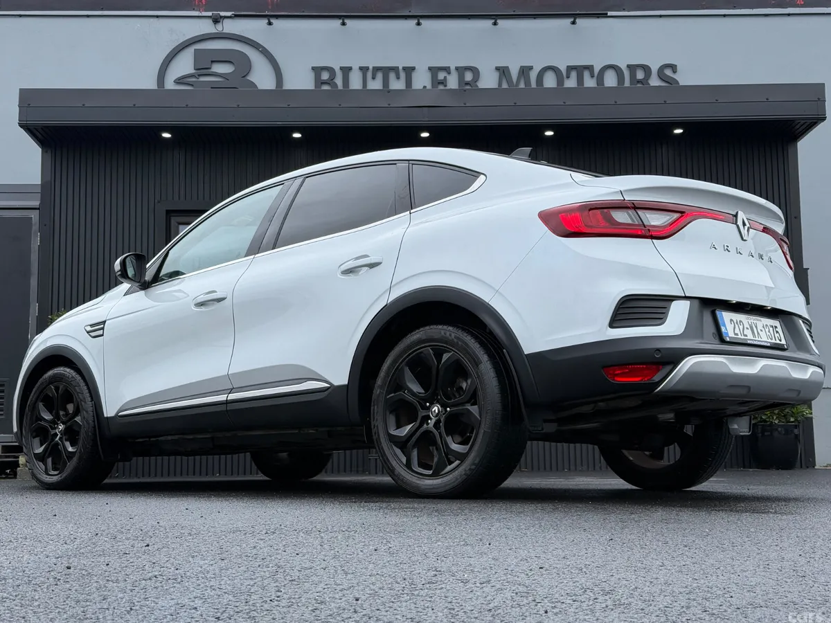 Renault Arkana Hatchback, Petrol, 2021, White