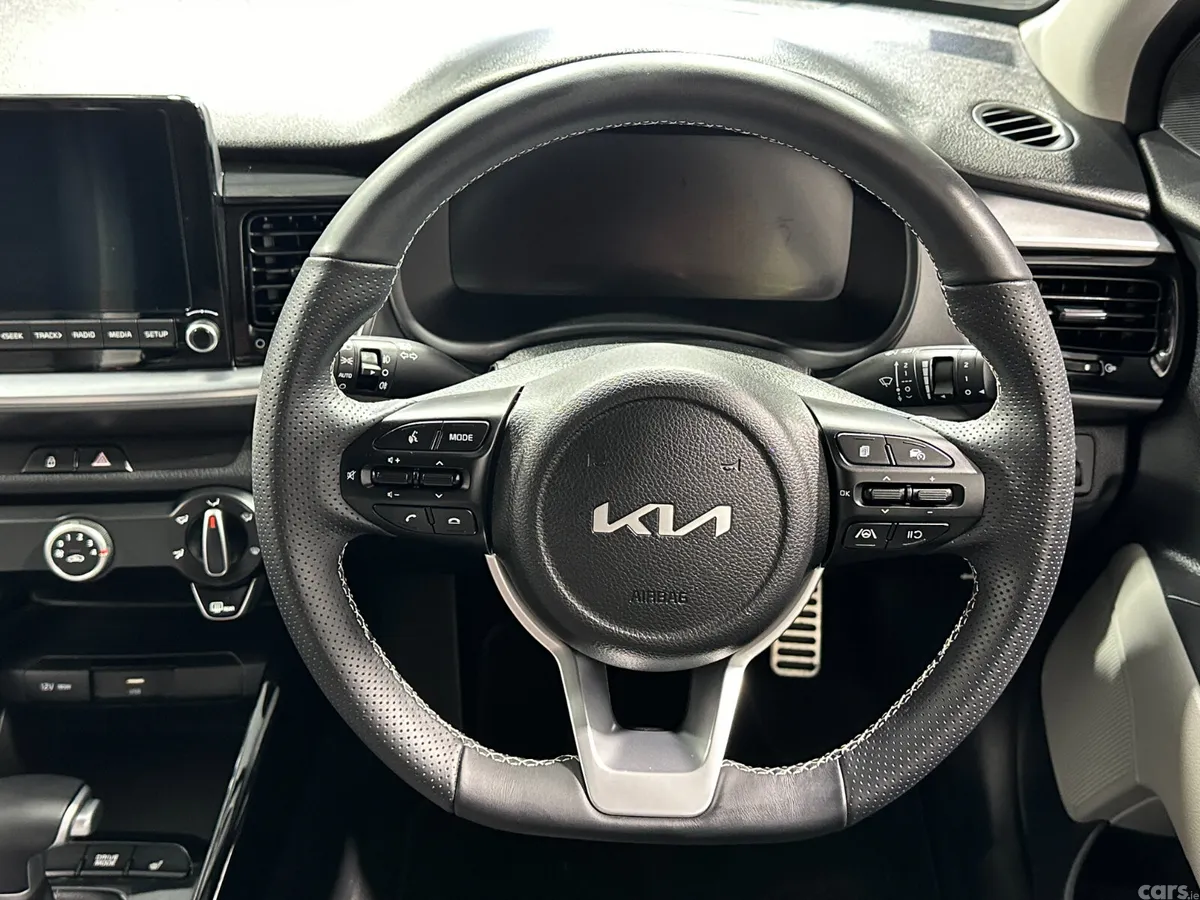 Kia Stonic Hatchback, Petrol Hybrid, 2026, White