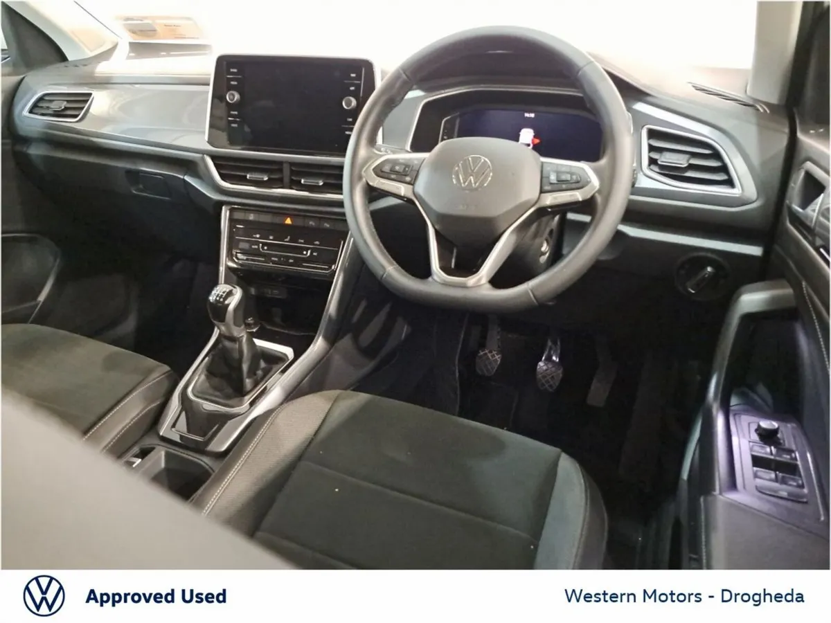 Volkswagen T-Roc SUV, Diesel, 2023, White