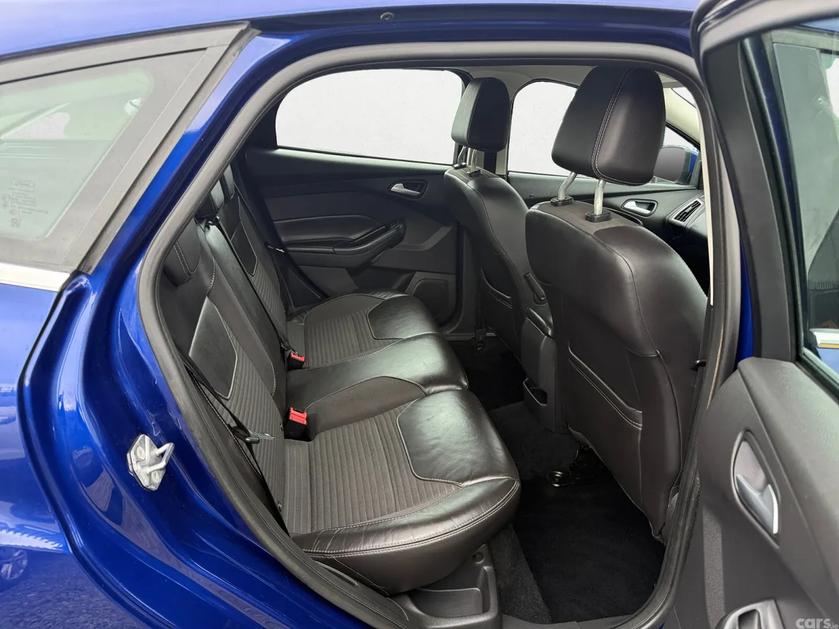 Ford Focus Hatchback, Diesel, 2018, Blue