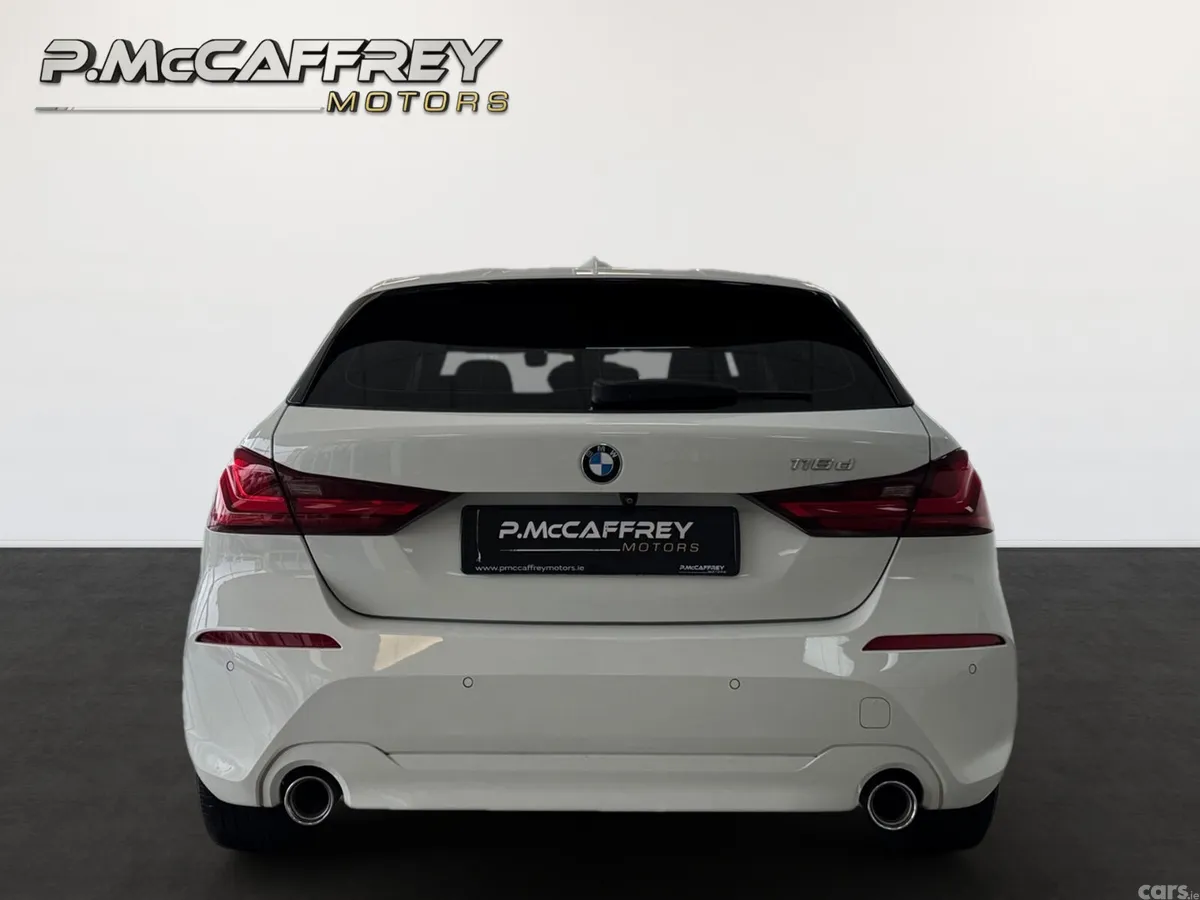 BMW 1-Series Hatchback, Diesel, 2021, White