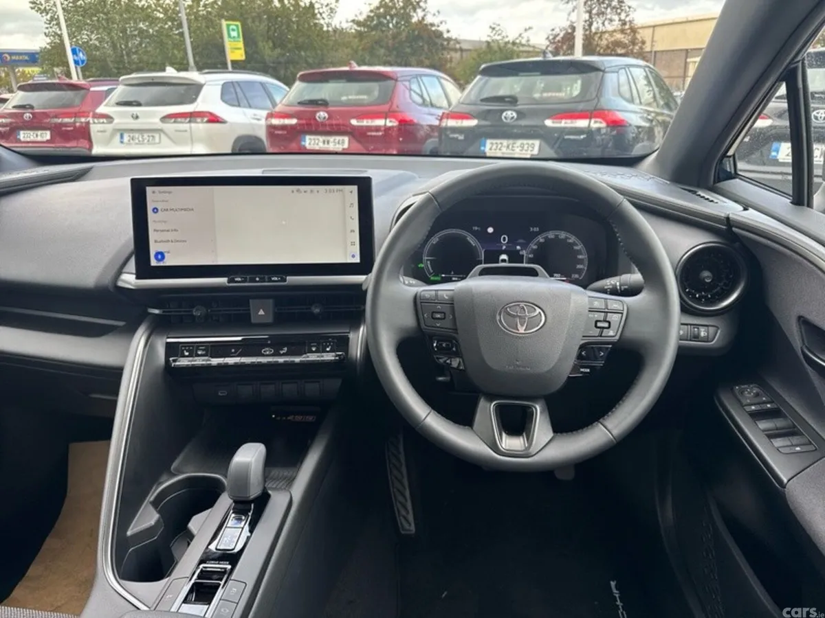 Toyota C-HR SUV, Petrol Hybrid, 2026, Blue