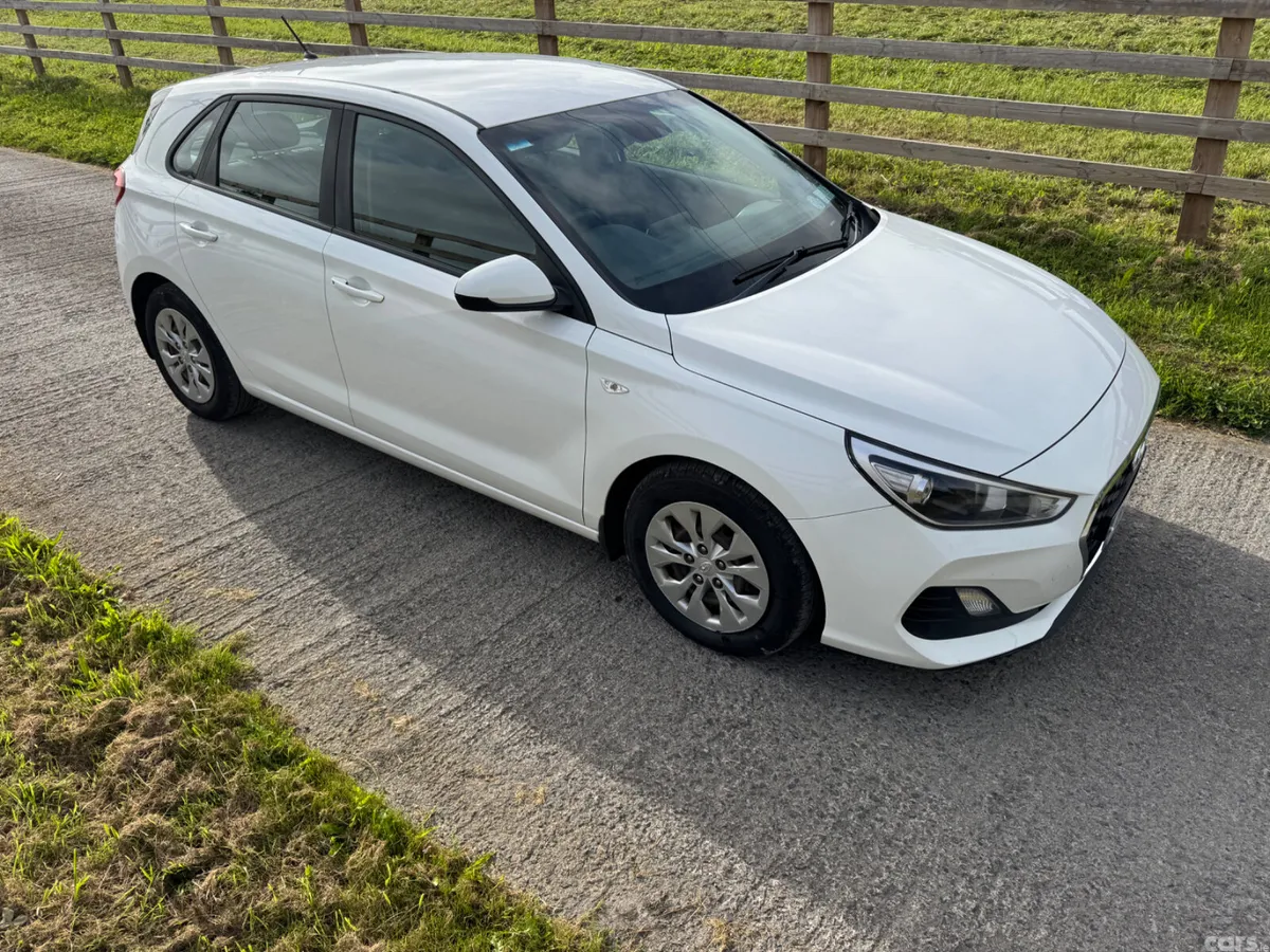 Hyundai i30 Hatchback, Diesel, 2019, White