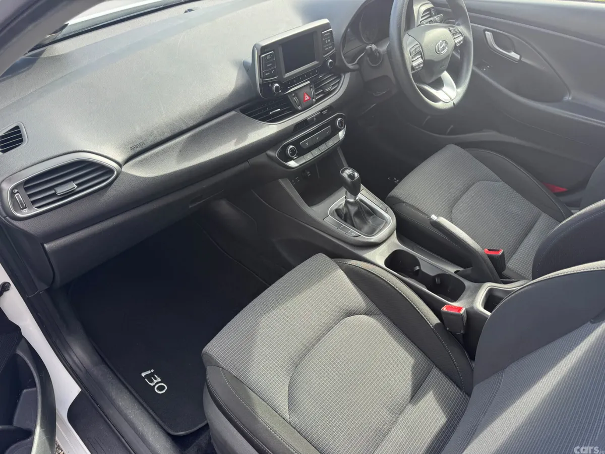 Hyundai i30 Hatchback, Diesel, 2019, White