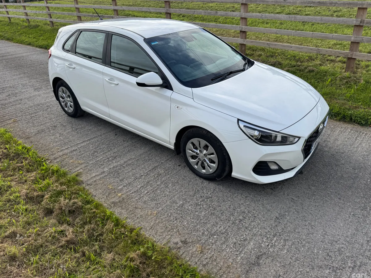 Hyundai i30 Hatchback, Diesel, 2019, White