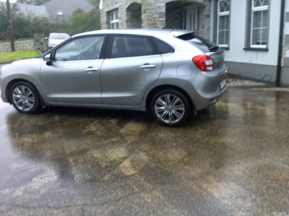 Suzuki Baleno Hatchback, Petrol, 2016, Silver