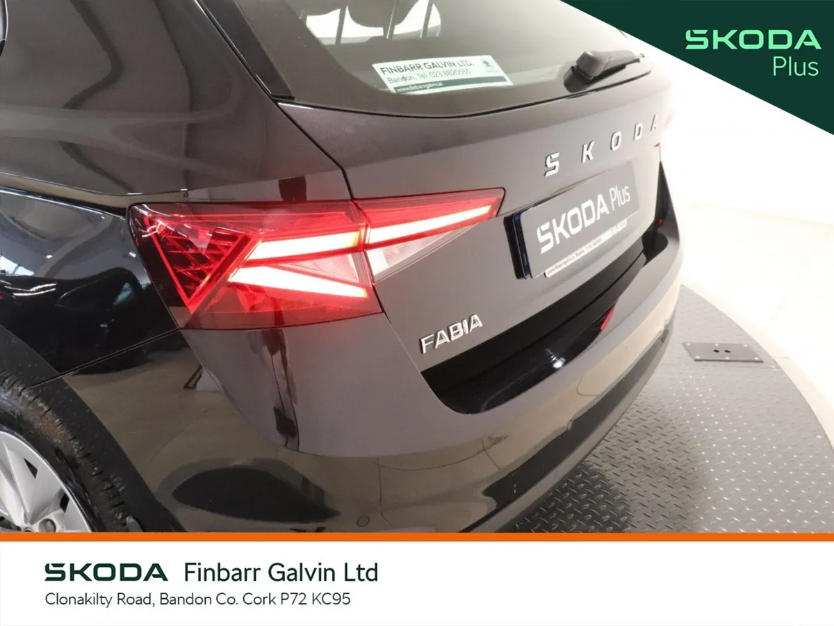 Skoda Fabia Hatchback, Petrol, 2026, Black