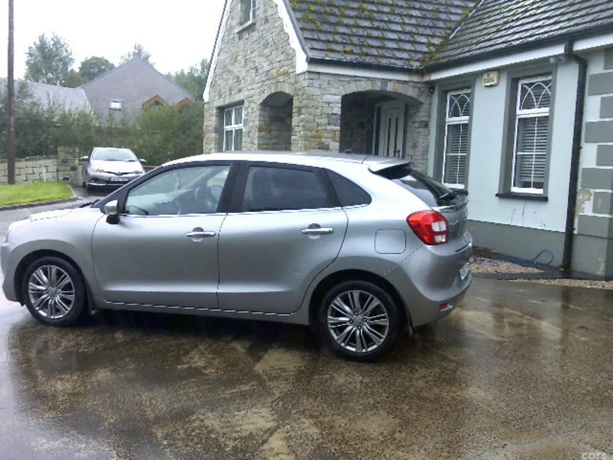 Suzuki Baleno Hatchback, Petrol, 2016, Silver