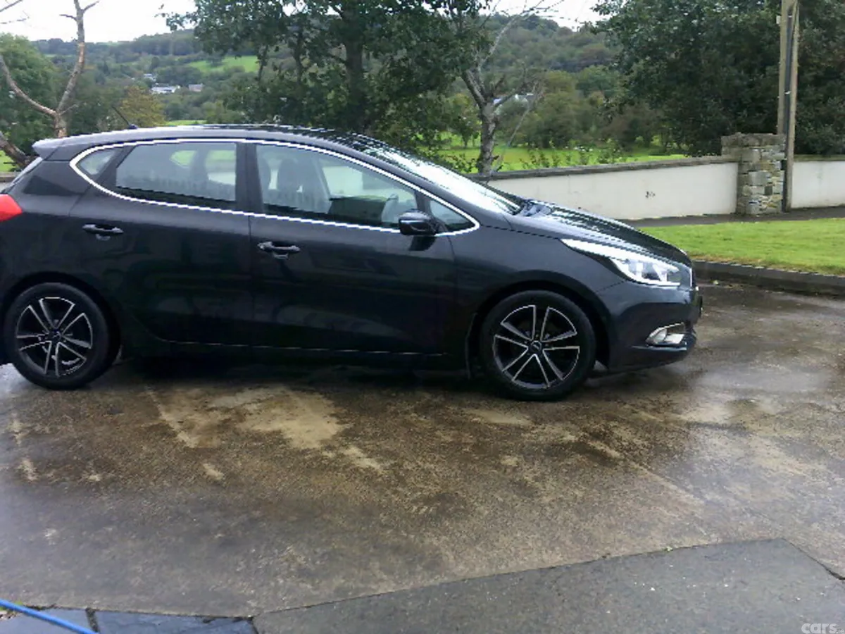 Kia Ceed Hatchback, Diesel, 2014, Black