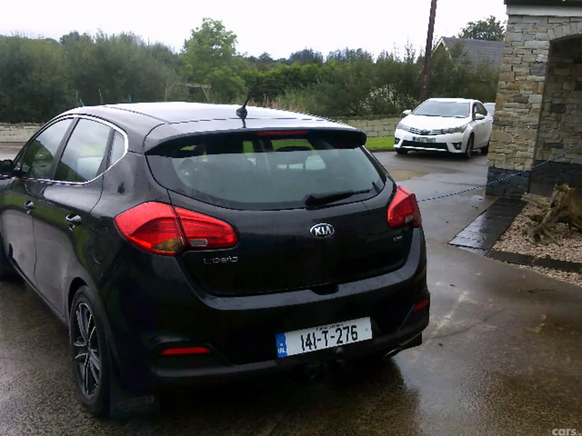 Kia Ceed Hatchback, Diesel, 2014, Black