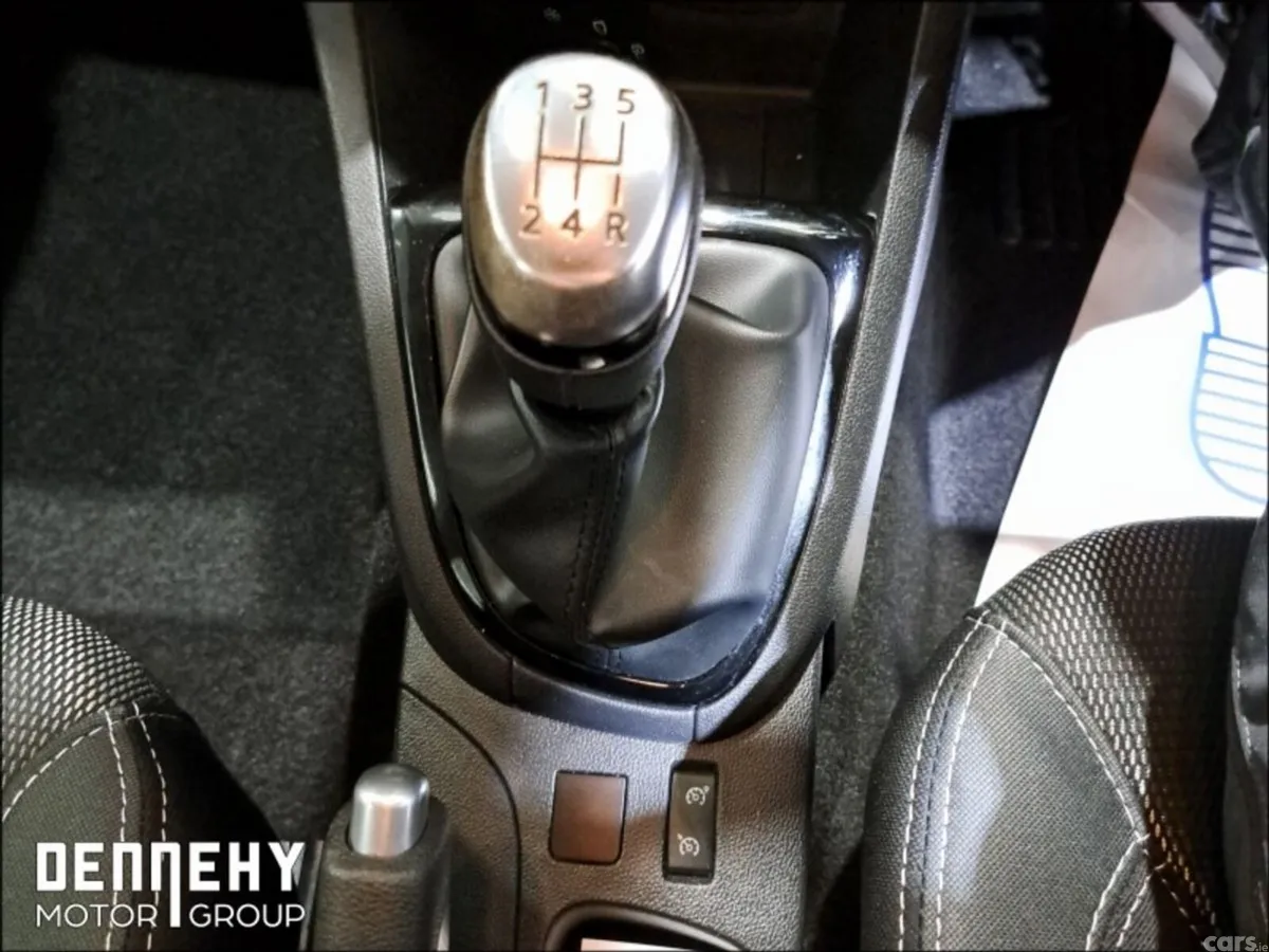 Renault Clio Hatchback, Petrol, 2018, Blue