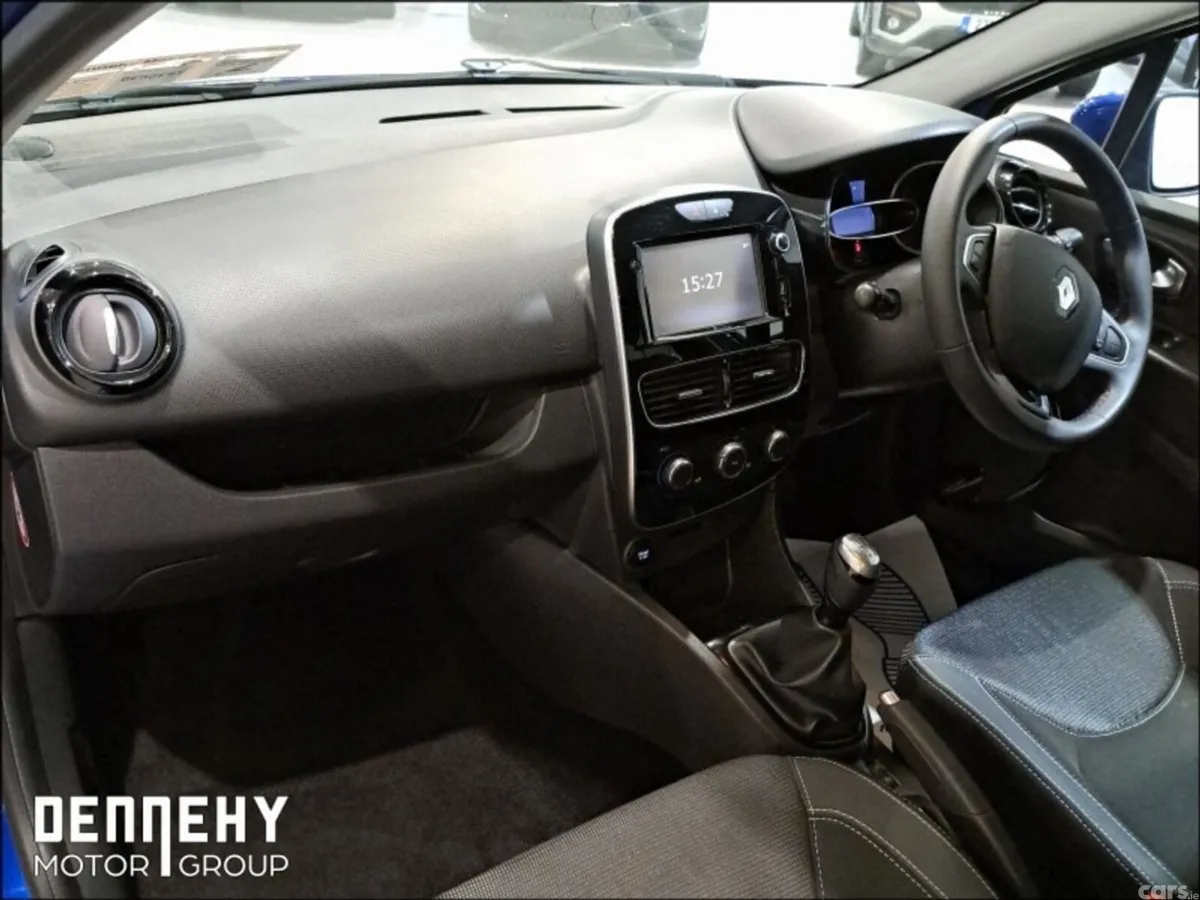 Renault Clio Hatchback, Petrol, 2018, Blue