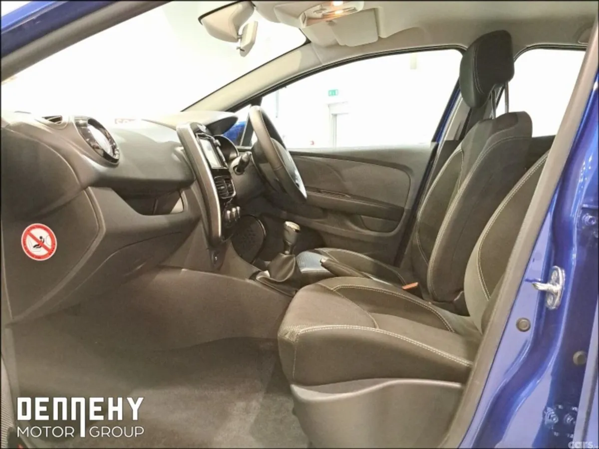 Renault Clio Hatchback, Petrol, 2018, Blue
