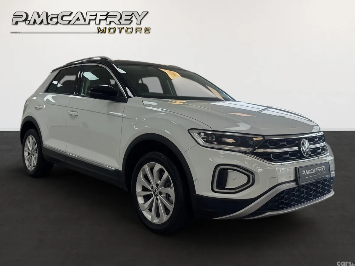 Volkswagen T-Roc SUV, Diesel, 2023, White