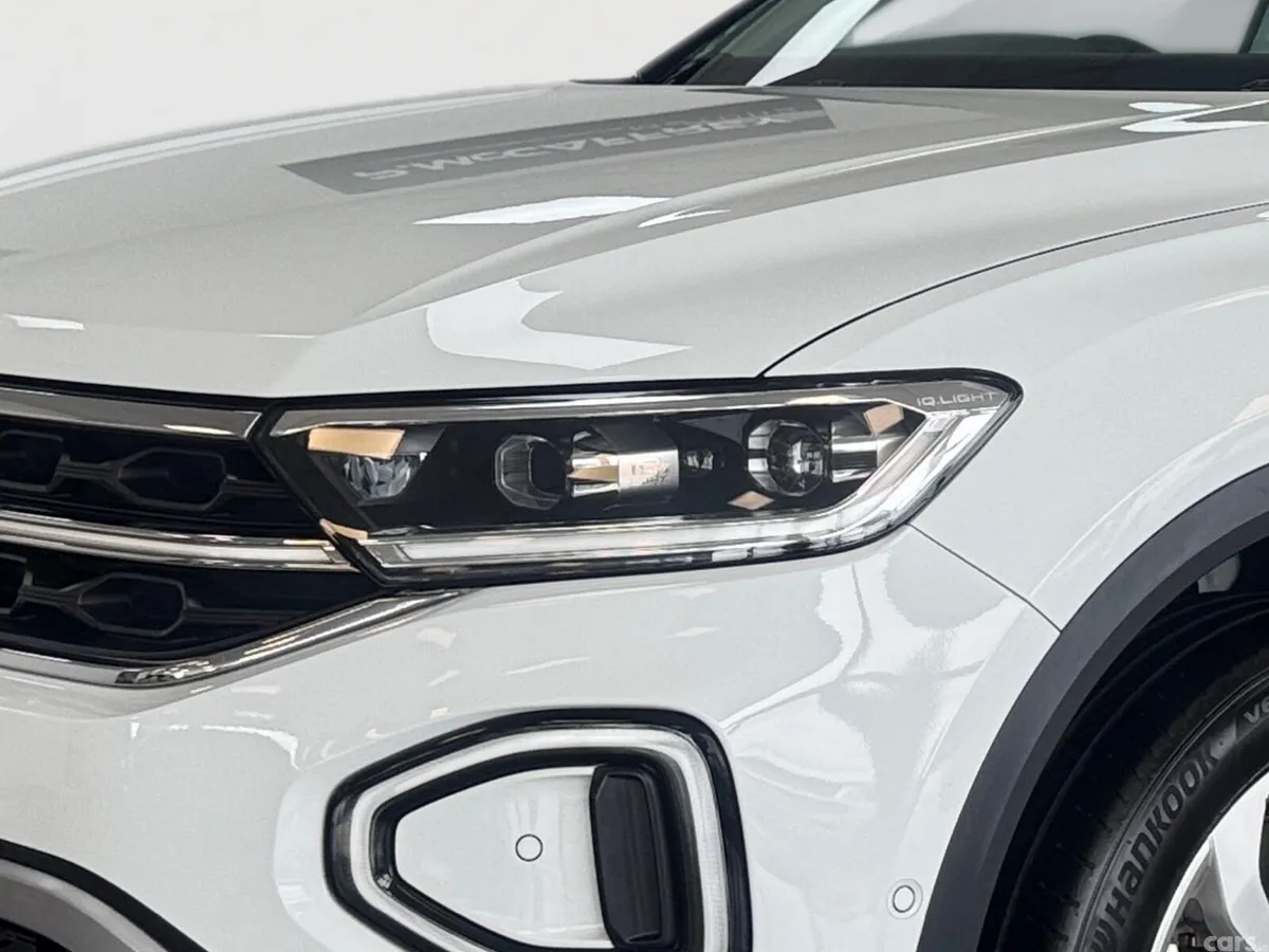 Volkswagen T-Roc SUV, Diesel, 2023, White