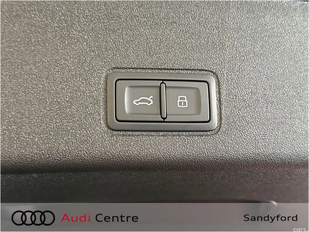 Audi Q3 SUV, Petrol Plug-in Hybrid, 2026, Blue
