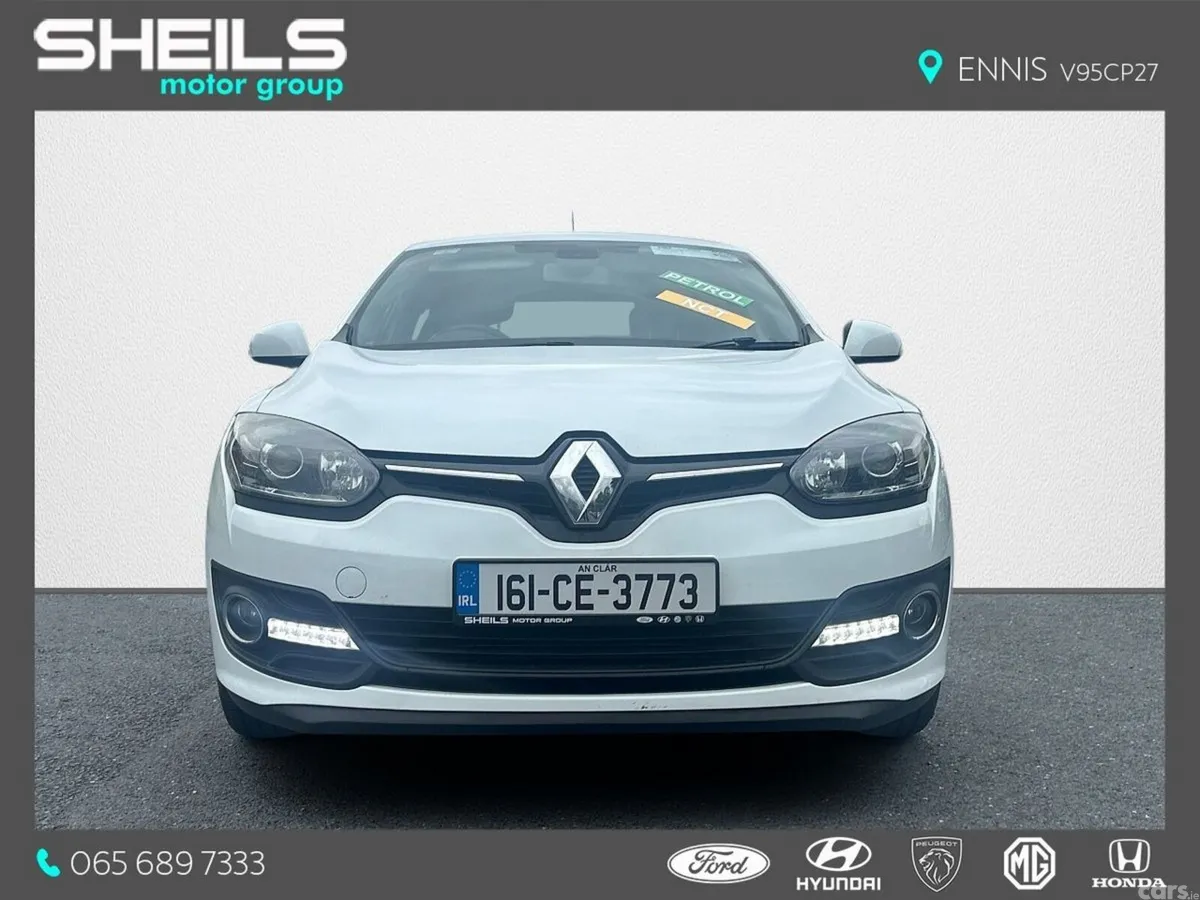 Renault Megane Hatchback, Petrol, 2016, White