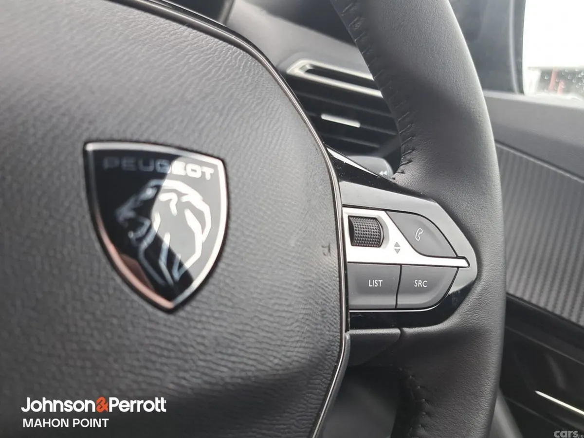 Peugeot 2008 MPV, Petrol Hybrid, 2026, Grey